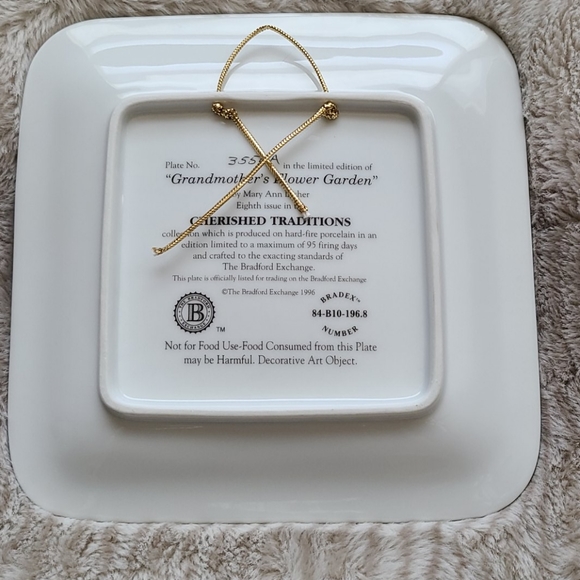 Bradford Exchange Cherished Traditions Plates - Picture 3 of 3